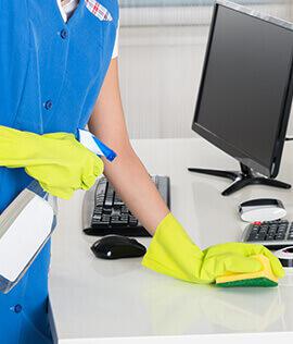 Uklízečka pro kanceláře